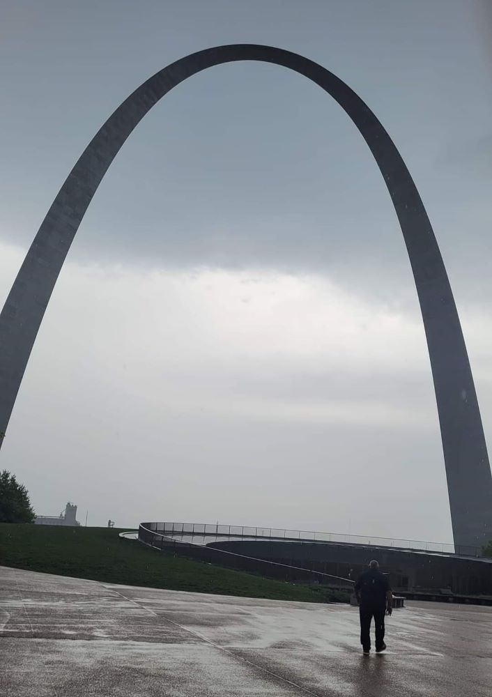 st louis arch.jpg