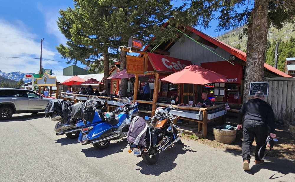 bp cooke city lunch.jpg